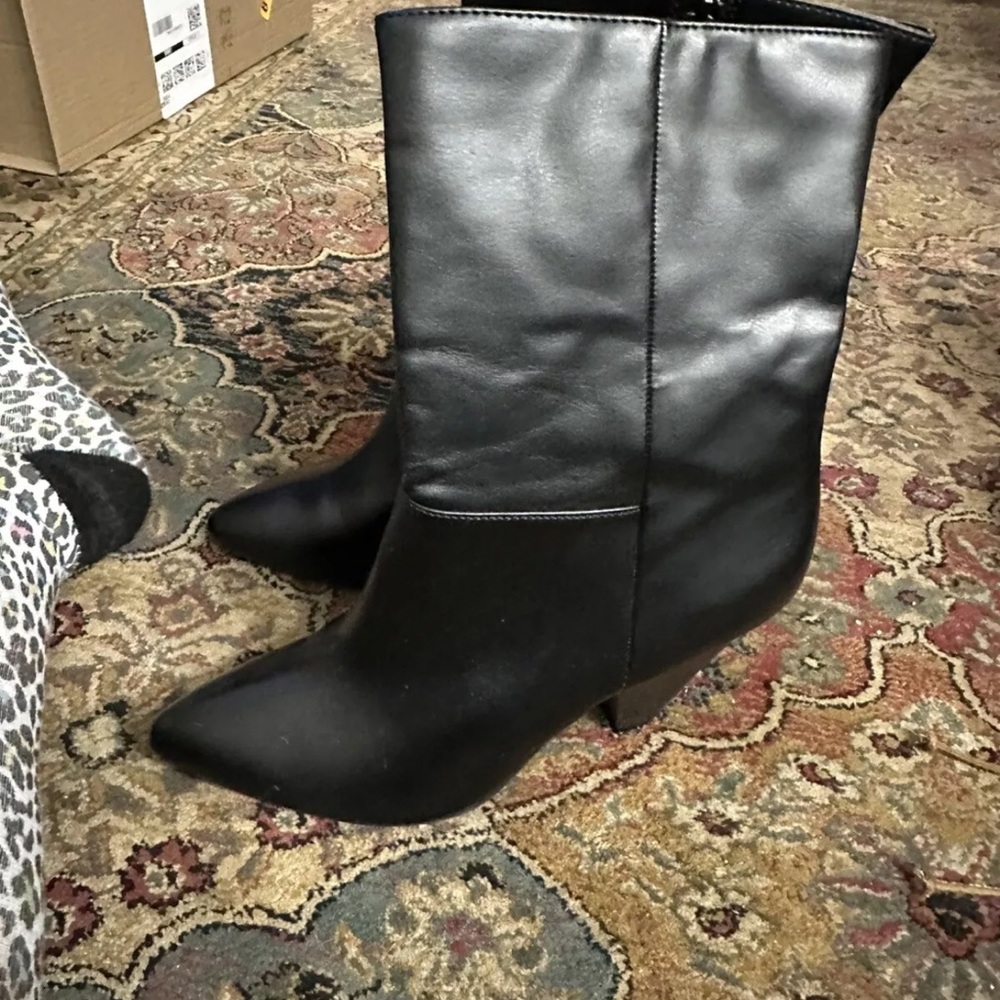 Black Heeled Boots with High Heel and Pointed Toe size 9 - Picture 6 of 9
